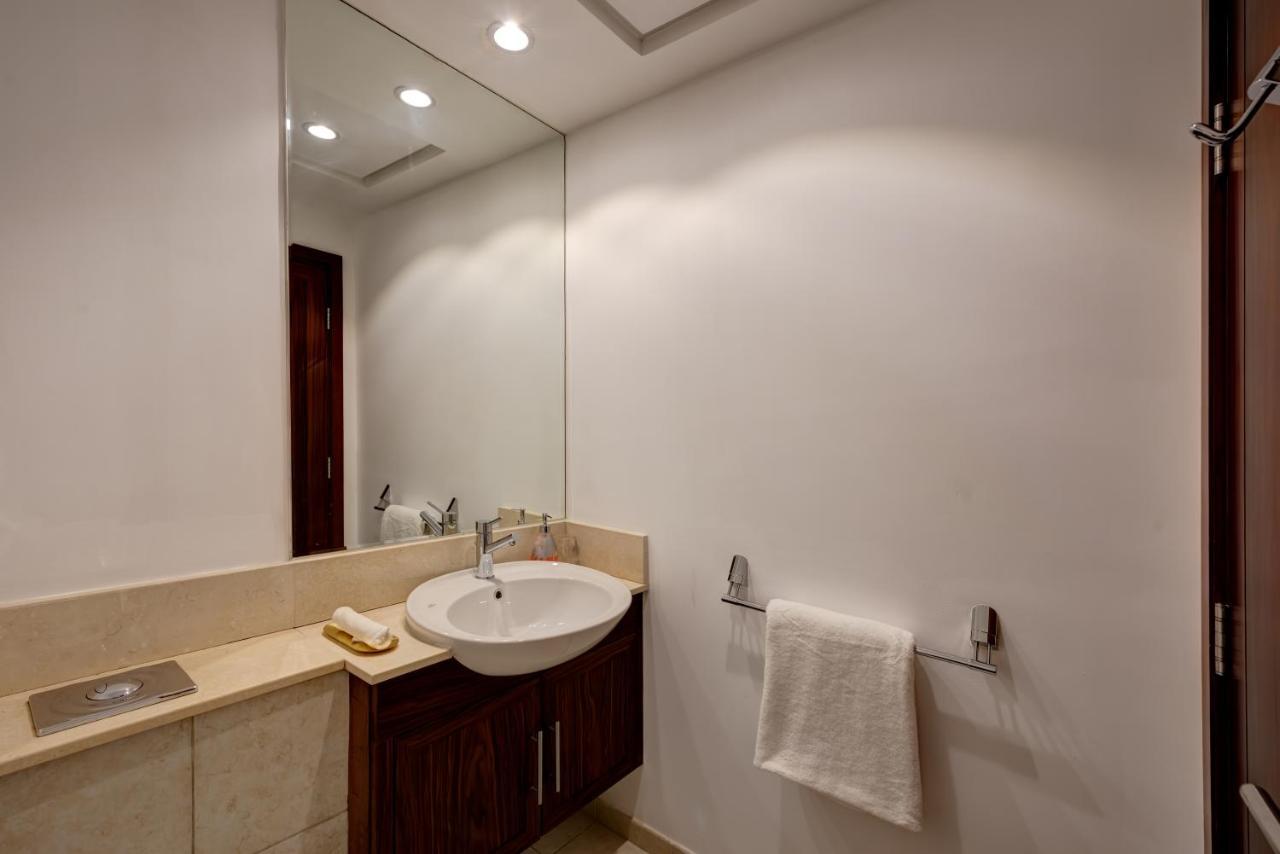 Durrani Homes - Luxe Living With Burj Khalifa And Fountain View - Third Room Without Partition Dubai Exterior foto